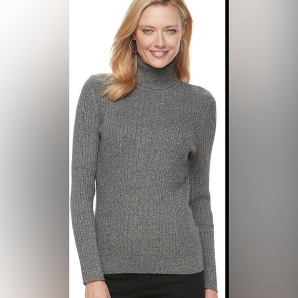 croft & barrow Sweaters - 🍂☁️🍁Croft & Barrow Grey Turtleneck Sweater
